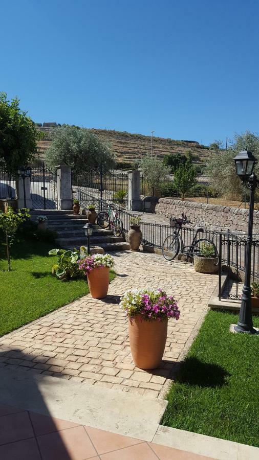 Le Rose Di Modica Villa Exterior foto