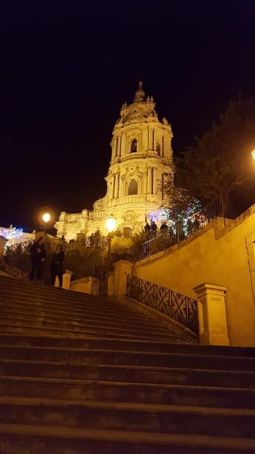 Le Rose Di Modica Villa Exterior foto